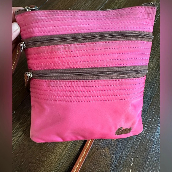 Dooney & Bourke cross body bag - Picture 9 of 12